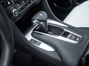 廣汽本田 冠道 2017款 240TURBO 兩驅(qū)尊享版